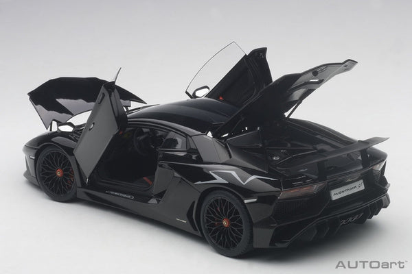 1:18 Lamborghini Aventador Lp750-4 SV Black Autoart – Auto World